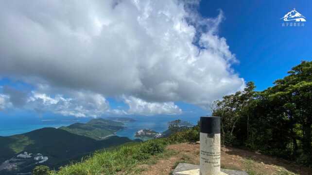 西灣河行山上柏架山 中高難度路線手腳並用